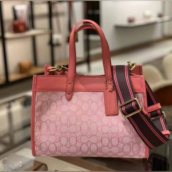 Coach Handbags - Coach Field Tote 30 NWT